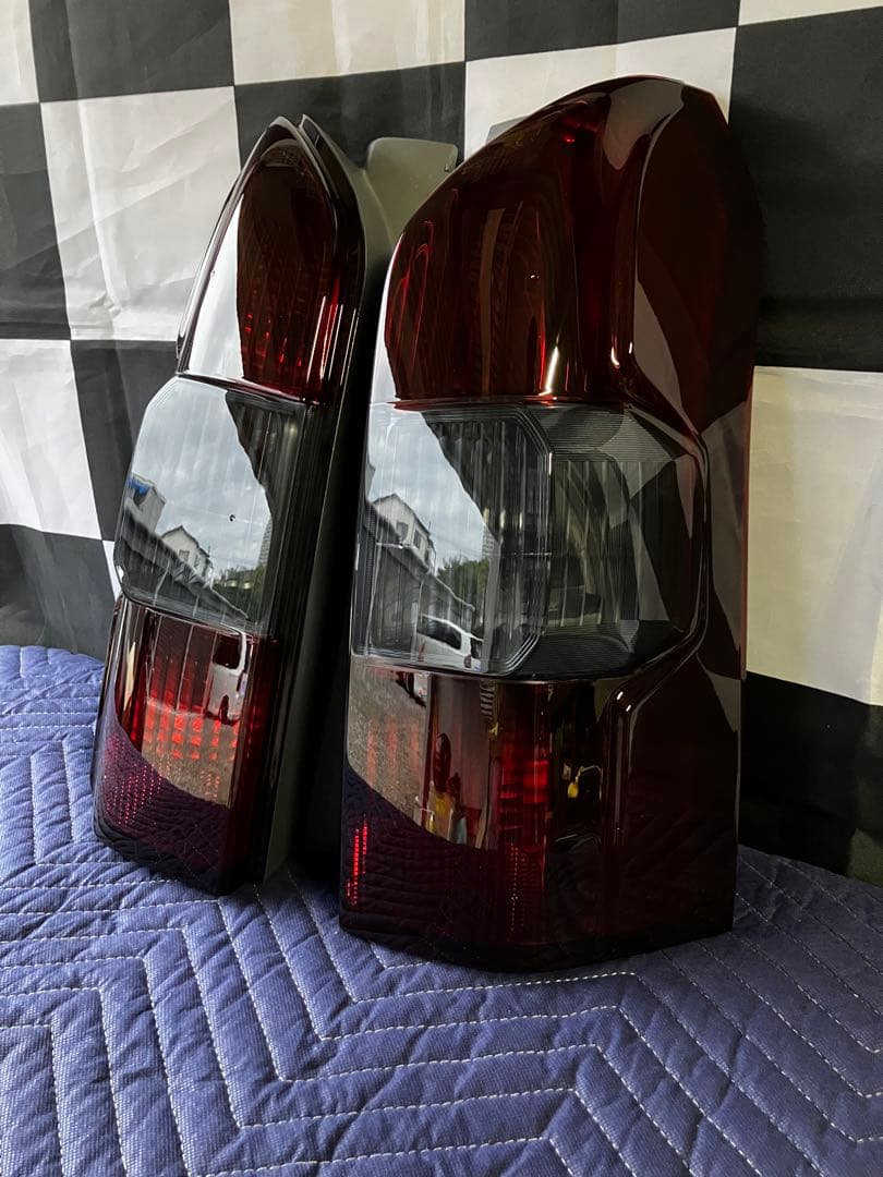 トヨタ 160 プロボックス純正テール サクシード 左右テールランプ