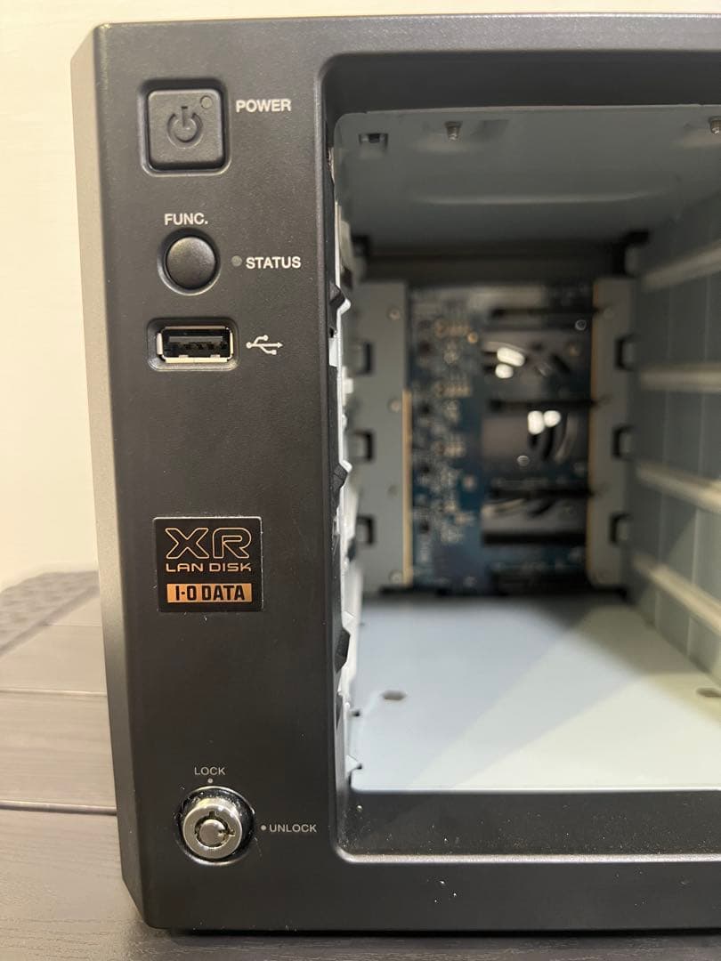 I-O DATA XRシリーズ NAS 4ベイ - メルカリ