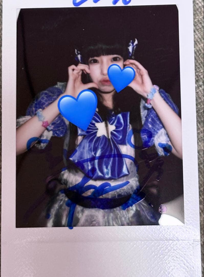 空詩かれん チェキ サインあり おやすみ衣装 - メルカリ