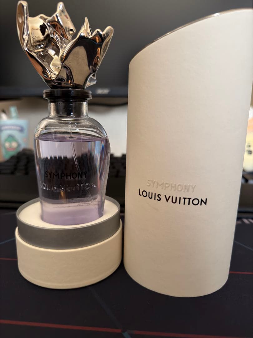 LOUIS VUITTON SYMPHONY 香水 - メルカリ