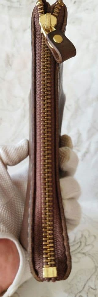 限定【新品未使用】analogico ローストグリーン 四角ポーチ S - メルカリ