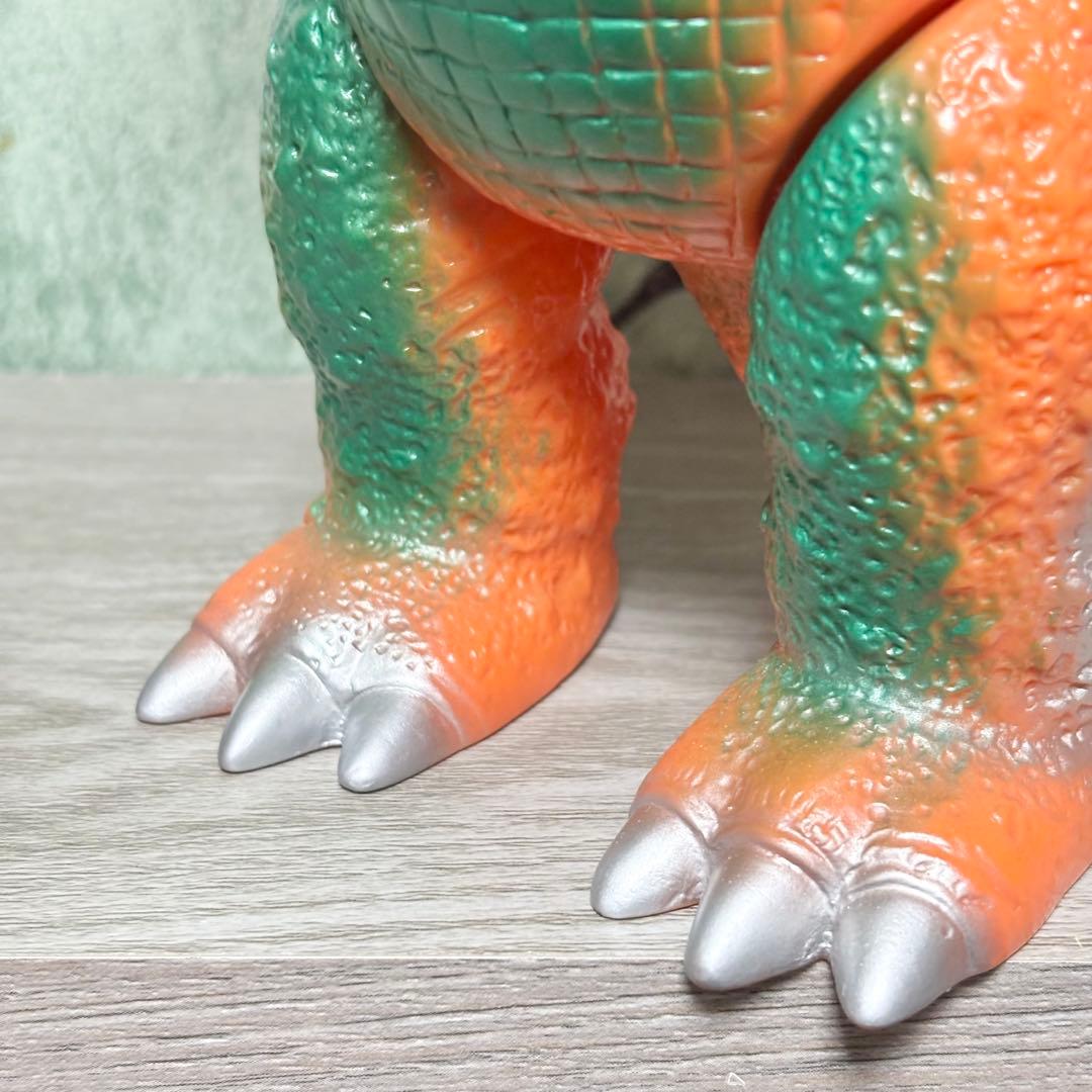 ブルマァク 『バラゴン』 1992年復刻版 ソフビ - メルカリ