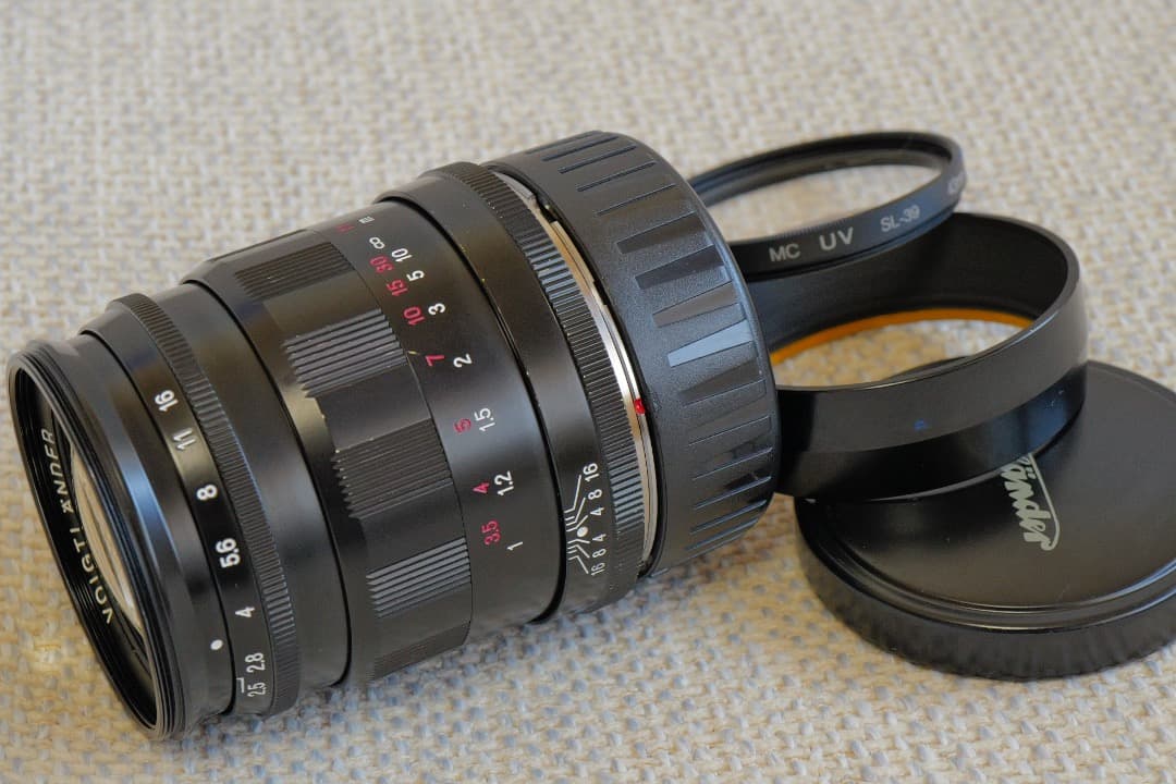 フォクトレンダー Color Heliar 75mm F2.5 MC 中古レンズ革命！Voigtlander COLOR-HELIAR 75mm F2.5 MCで撮るレトロ