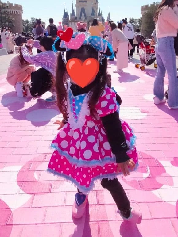 Dハロ ディズニー パルパルーザの ミニーちゃんのワンピース100cm