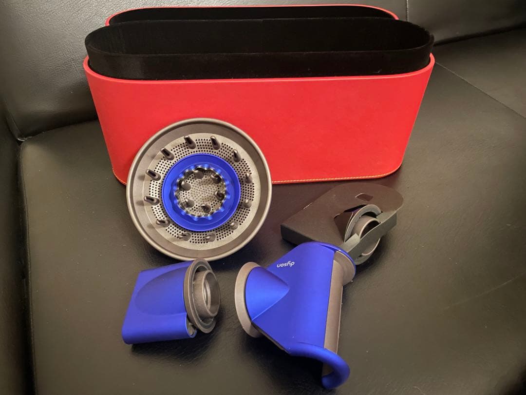 ダイソンヘアドライヤー 付属品 アタッチメント 収納ケース付き - メルカリ