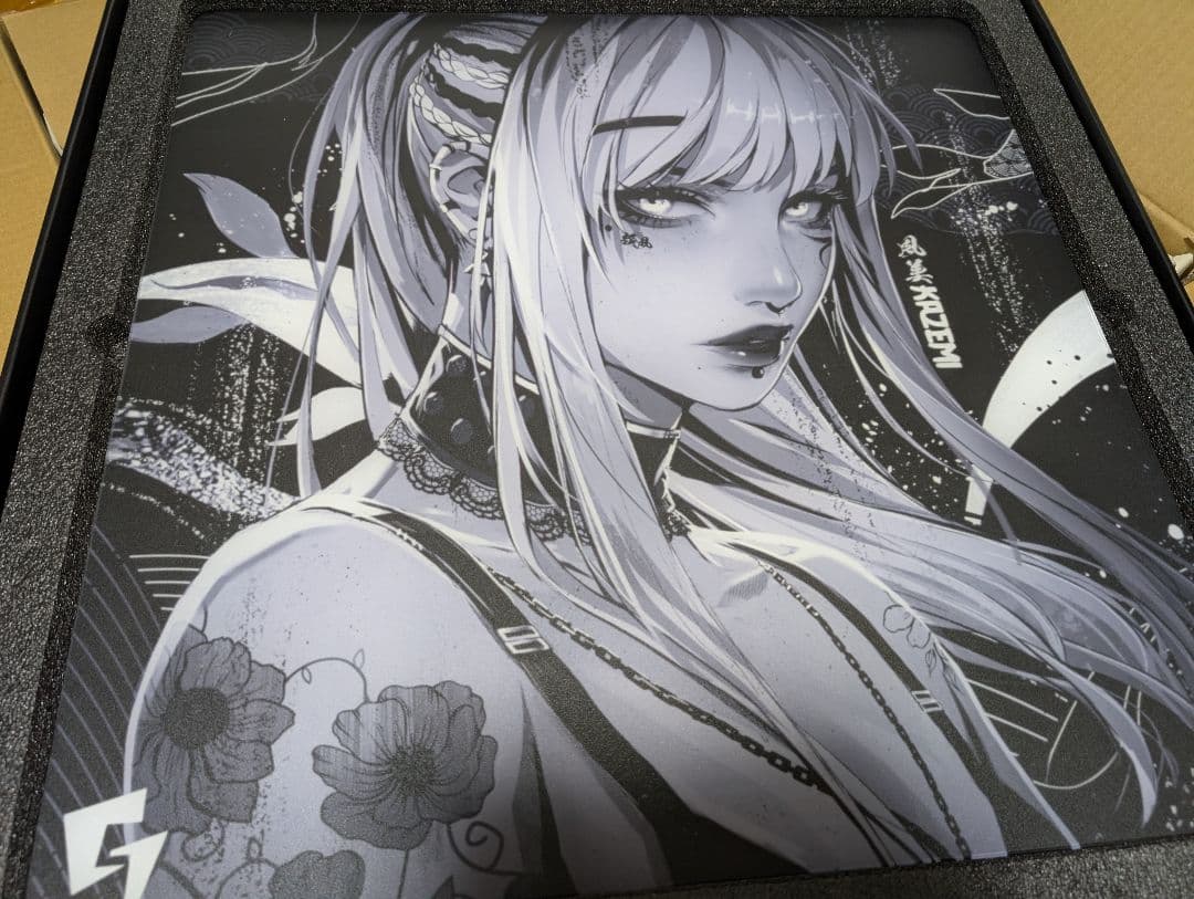 マウス・トラックボール GLSSWRKS Kazemi 500x500mm GLSSWRKS GLSSWRKS Kazemi Premium Glass Mousepad Blue 490x420mm