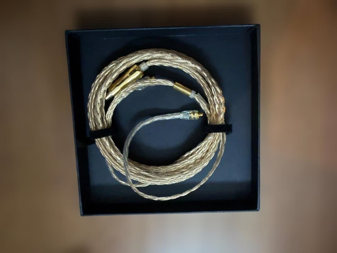 Gold 16 IEM用イヤホンケーブル 4.4mm