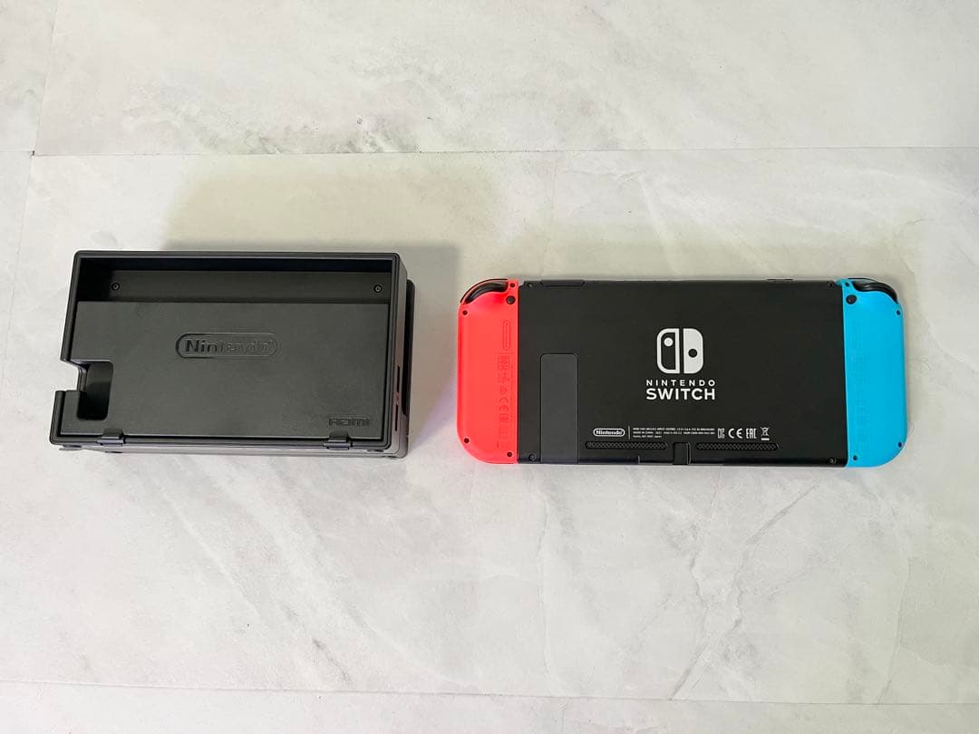 Nintendo Switch 本体 赤/青 Joy-Con 箱付き - メルカリ