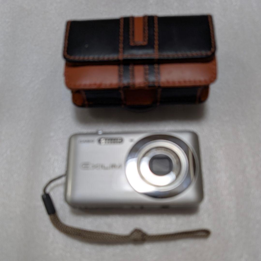 美品】CASIO EXILIM EX-Z800 コンパクトデジタルカメラ - メルカリ