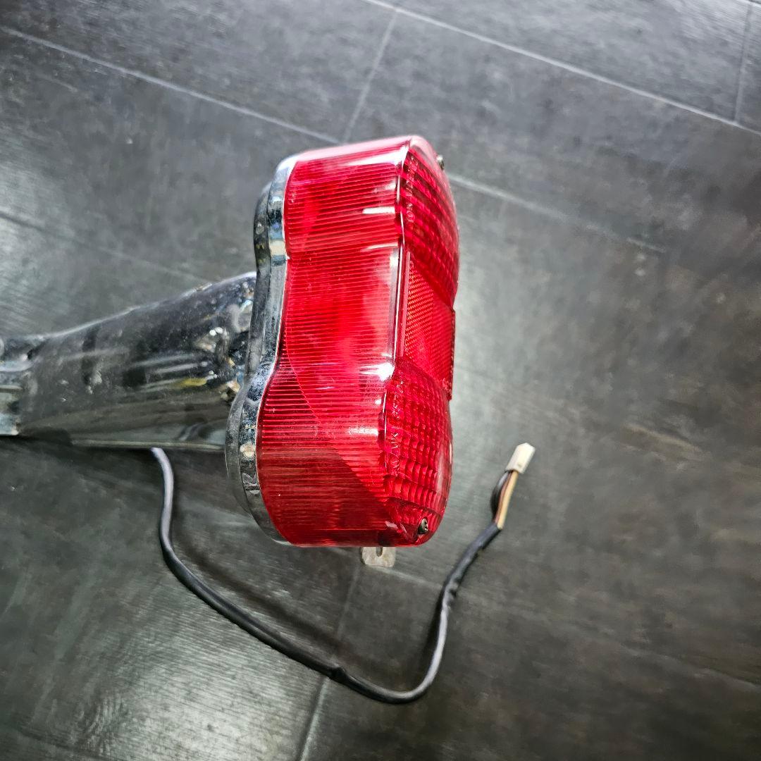 GT380 テールランプ 土台つき - メルカリ