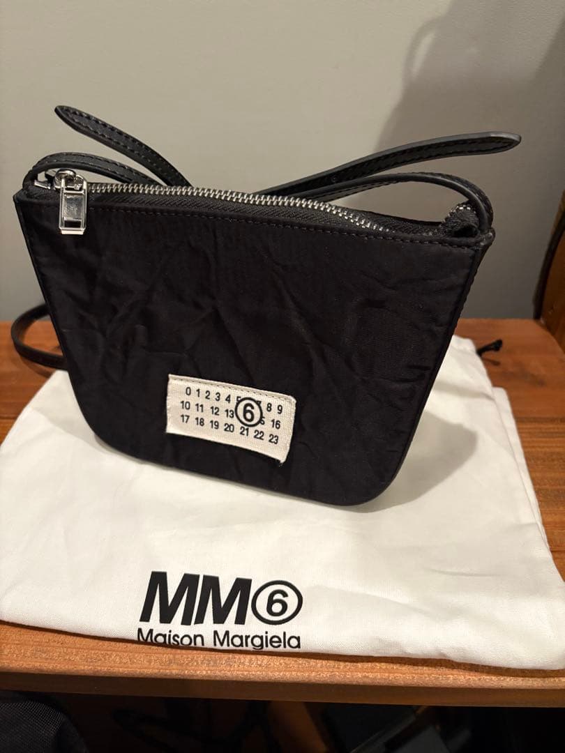 MM6 エムエム6 メゾン マルジェラ Numeric ショルダーバッグ ミニ エムエムシックス メゾン マルジェラ MM6 Maison Margiela NUMERIC BAG