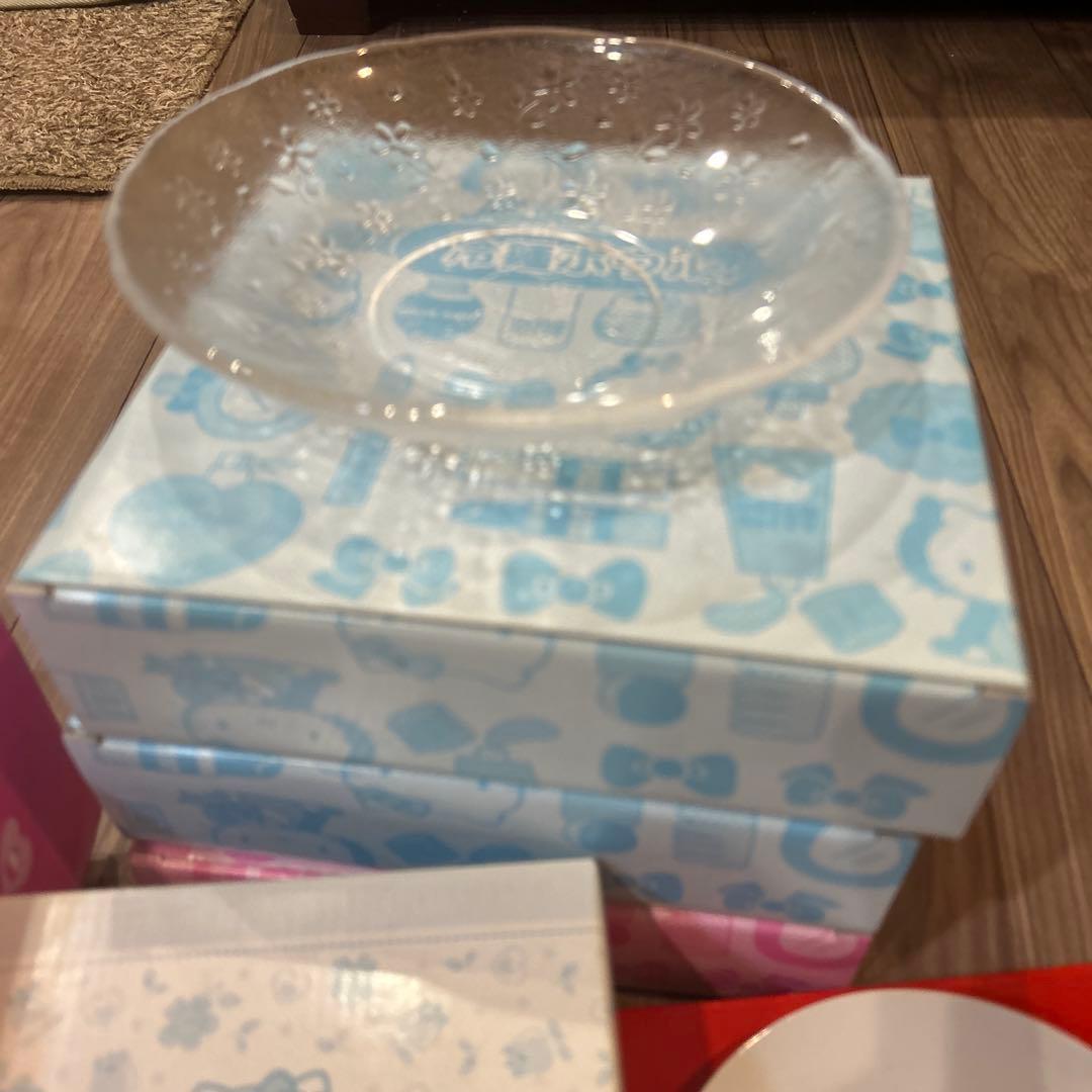 ハローキティ 食器 まとめ売り 10点以上 未使用 コップ 皿 ボウル