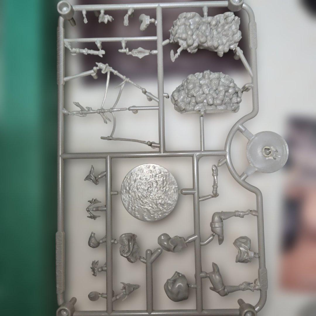 激レア！】キングダムデス 正規品 死の女王 - メルカリ