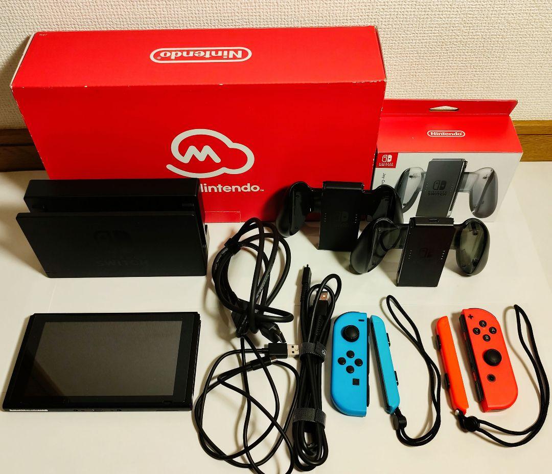 Nintendo Switch マイニンテンドーストアモデル完品+充電グリップ 任天堂（Nintendo） Nintendo Switch専用 Joy-Con充電グリップ