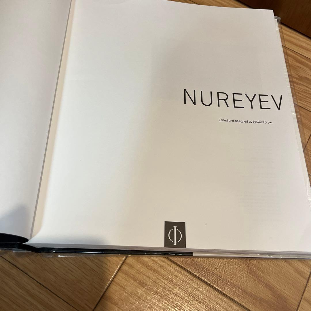 ルドルフ・ヌレエフ写真集 - メルカリ