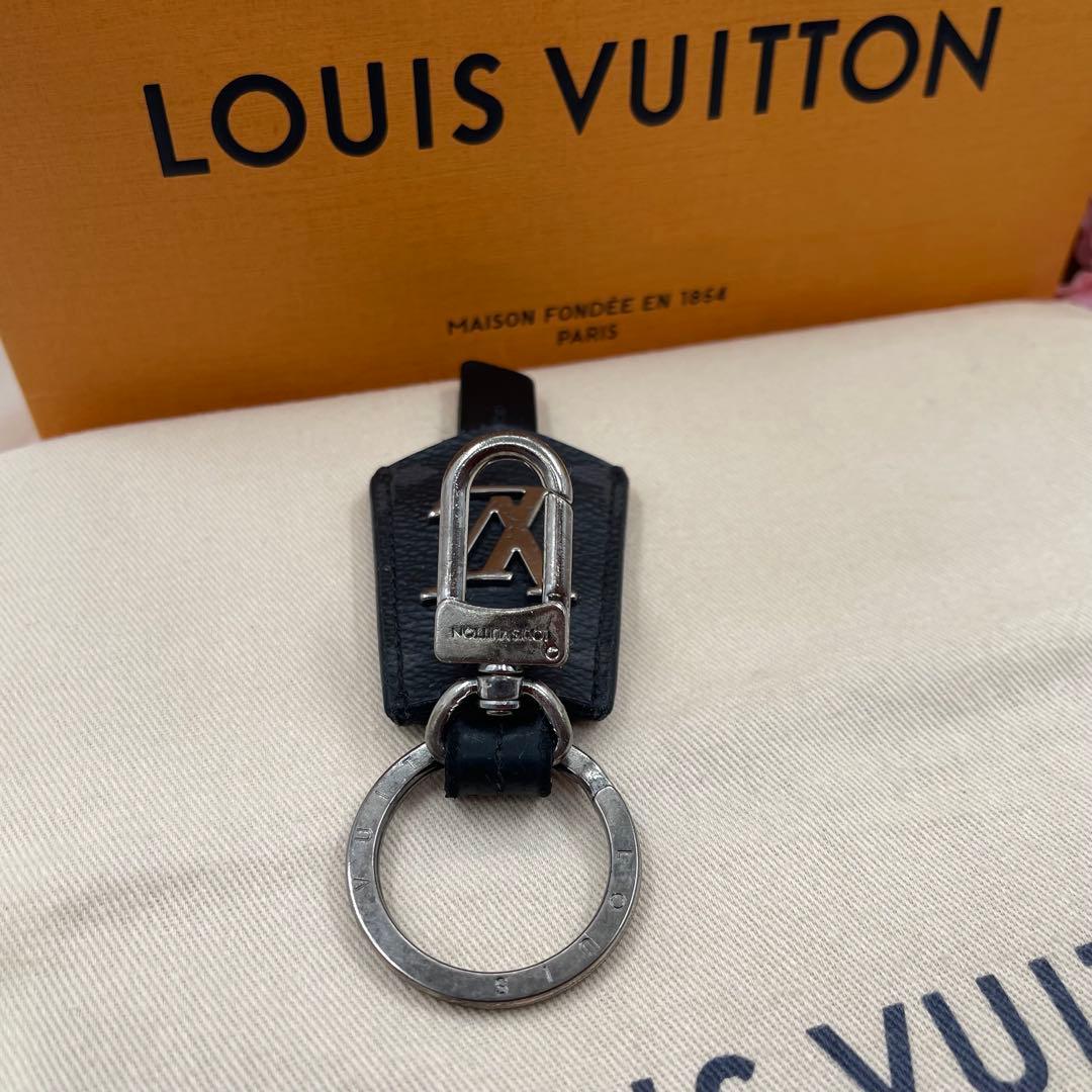 ルイヴィトン キーホルダー キーリング クロッシュ クレ チャーム 750