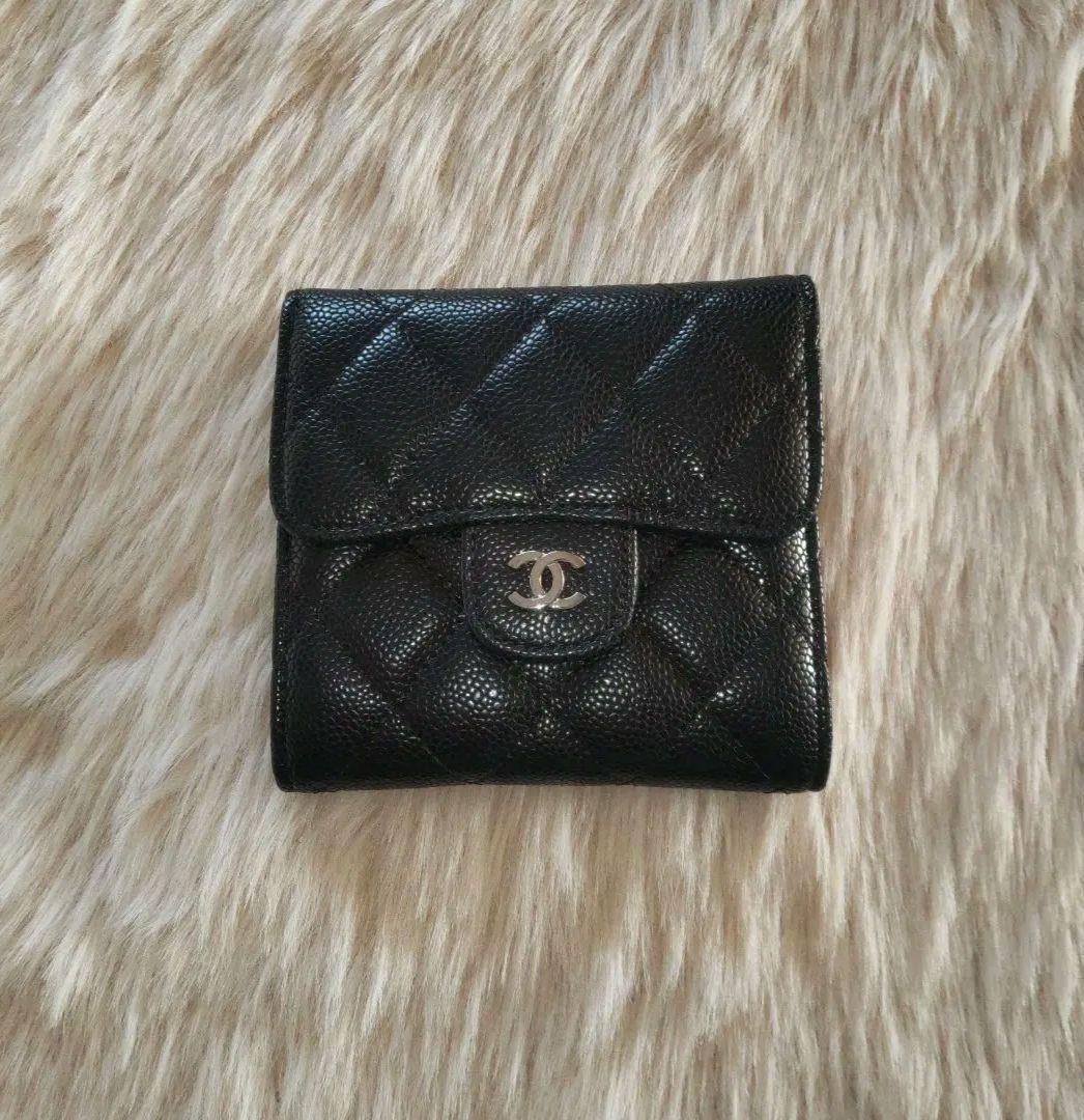 ＊未使用品＊ブラック キルティング/シルバー 折り財布 ケース キルティング 財布（レディース二つ折り財布）｜財布 | ファッション