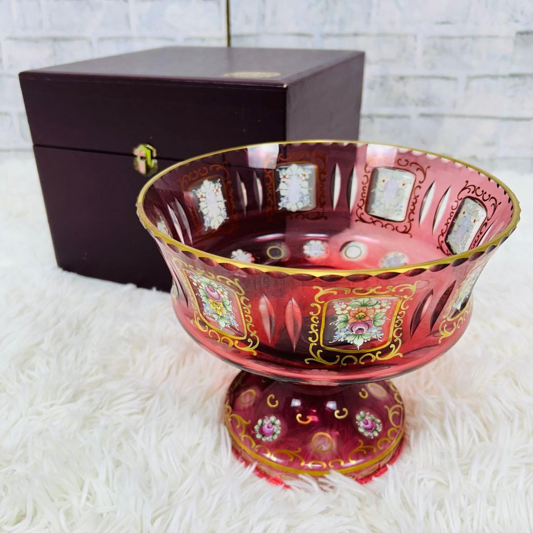 BOHEMIA チェコスロバキア製 ピンクガラス フラワーベース 金彩 グラス 未使用品 ボヘミア グラス 花瓶 チェコスロバキア フラワーベース 花柄