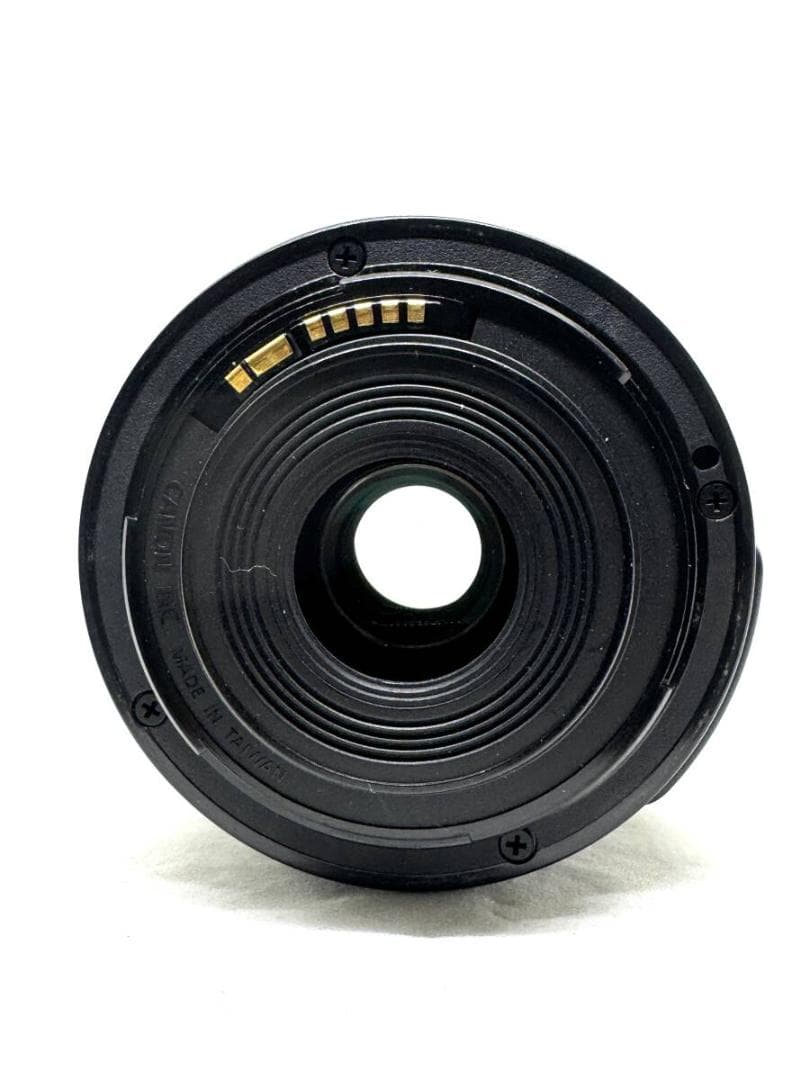 デジタルカメラ EOS Kiss X7 EF-S 18-55mm F3.5-5.6 IS STM