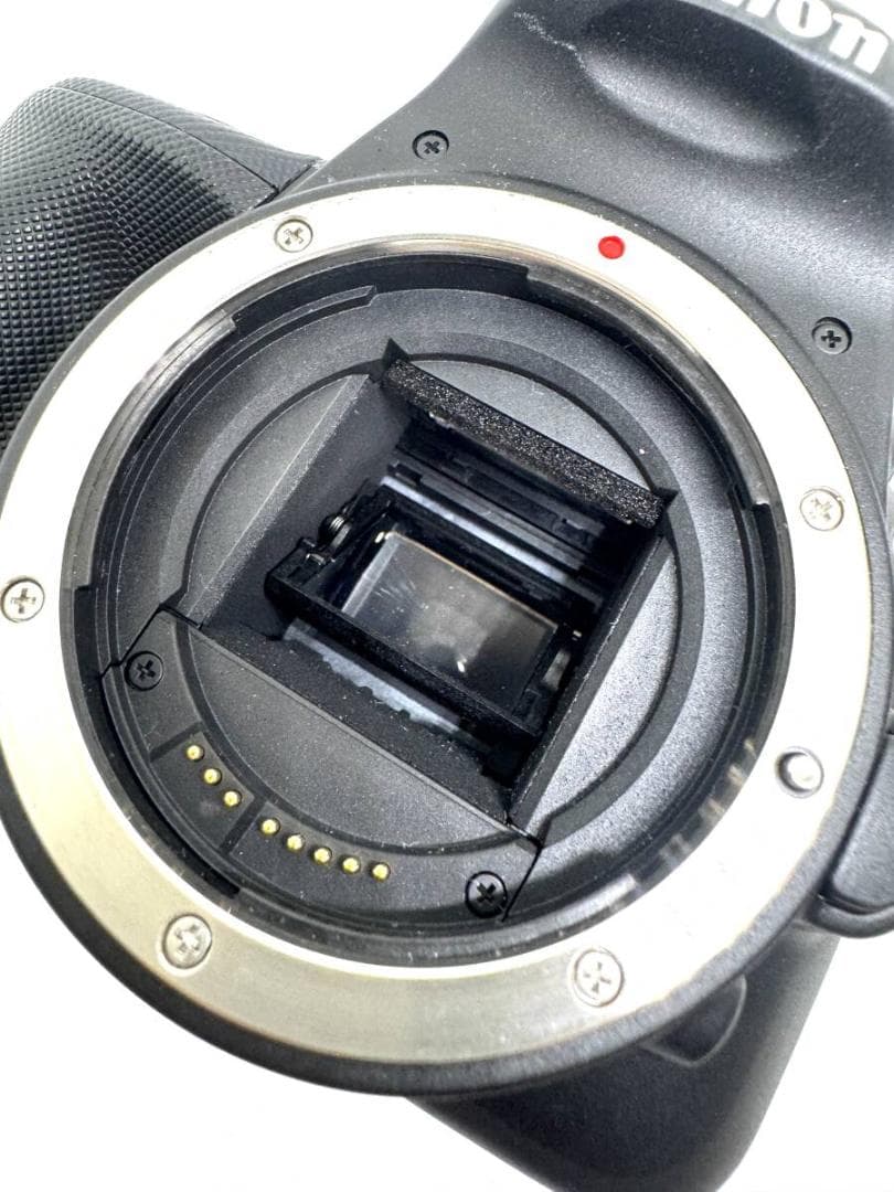 デジタルカメラ EOS Kiss X7 EF-S 18-55mm F3.5-5.6 IS STM