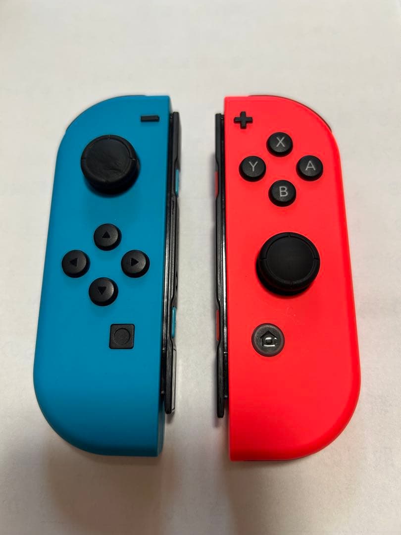 Nintendo Switch 本体 ネオンブルー・ネオンレッド