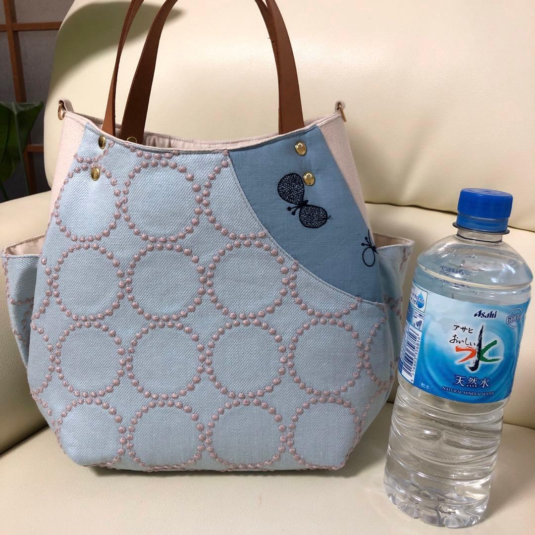 バルーンバッグ（M）ミナペルホネン 《タンバリン&choucho》Blueヌメ革