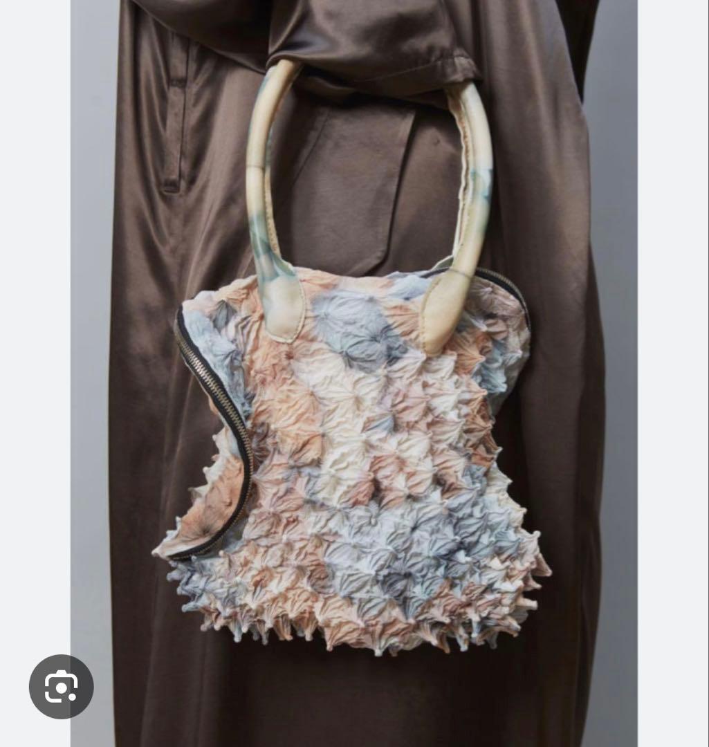 バッグ ami MASU SPIKY HAND BAG(DANDELION) Bags– MASU Official Online Store