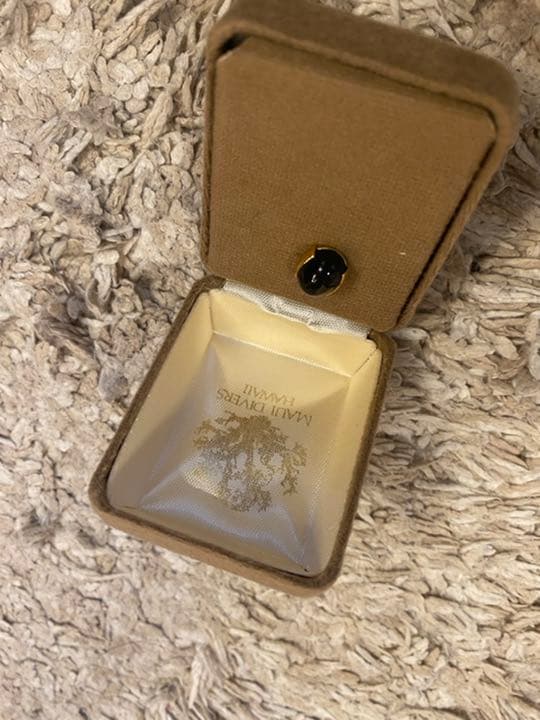 マウイダイバーズ　ラペルピン　黒珊瑚 マウイダイバーズ ラペルピン 黒珊瑚 【公式通販】