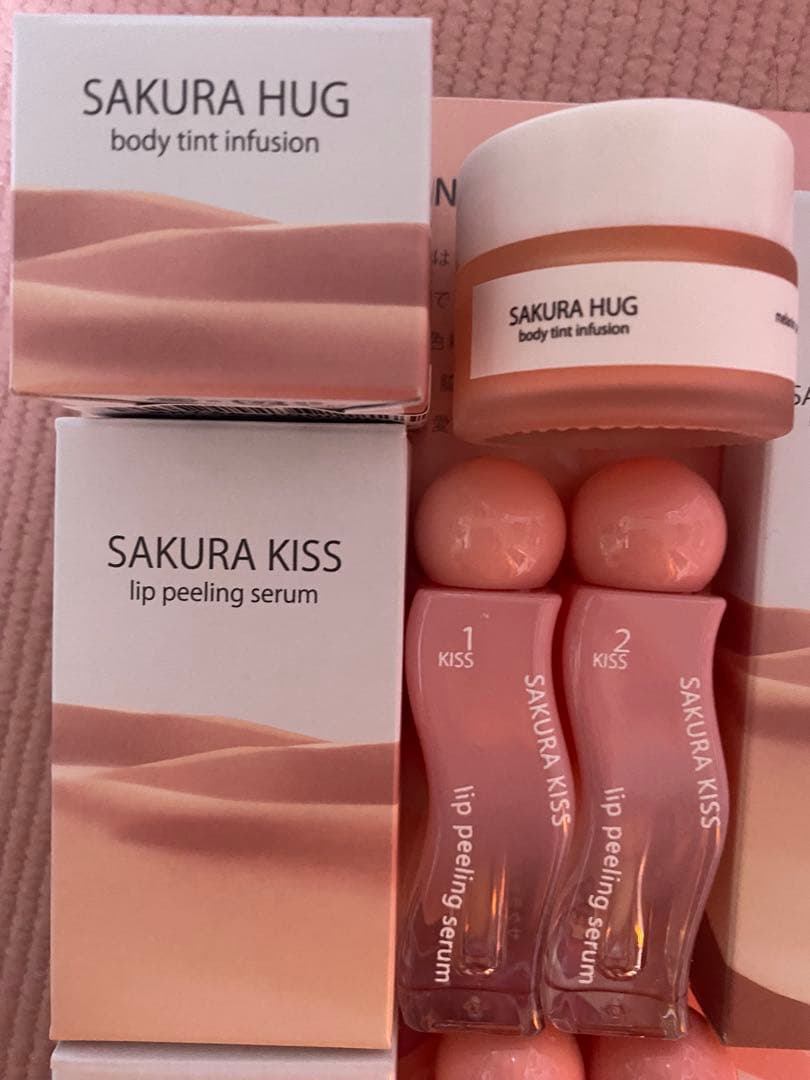 41,003円相当!!】SAKURA GLOW ピーリングセラム 6点セット - メルカリ