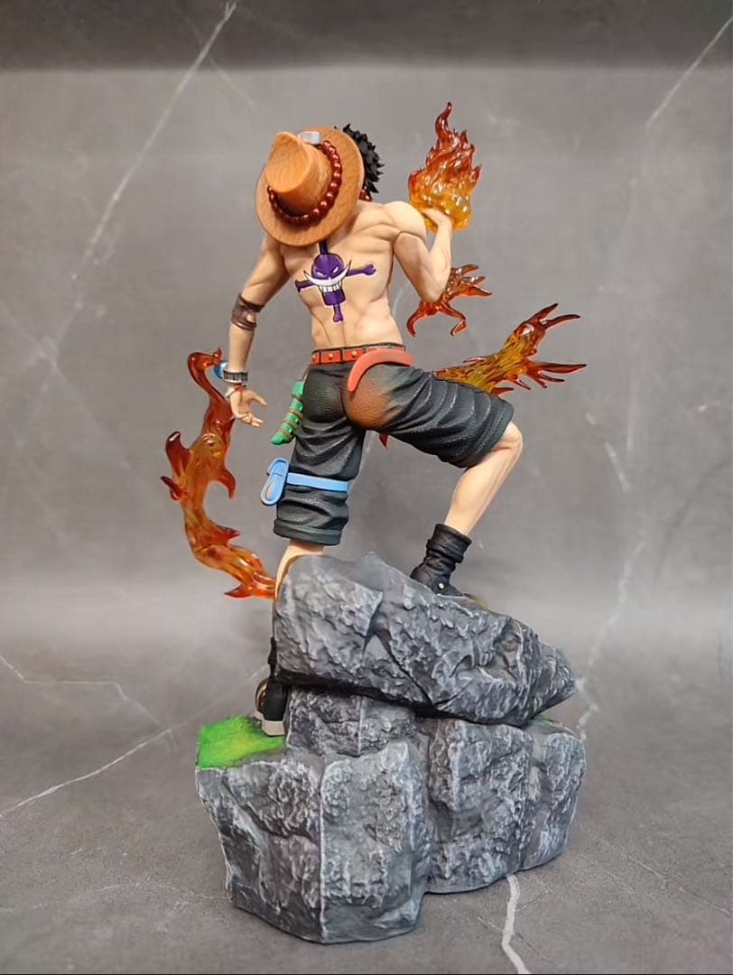 ワンピース エース 【火銃】 ガレージキット フィギュア塗装済み品