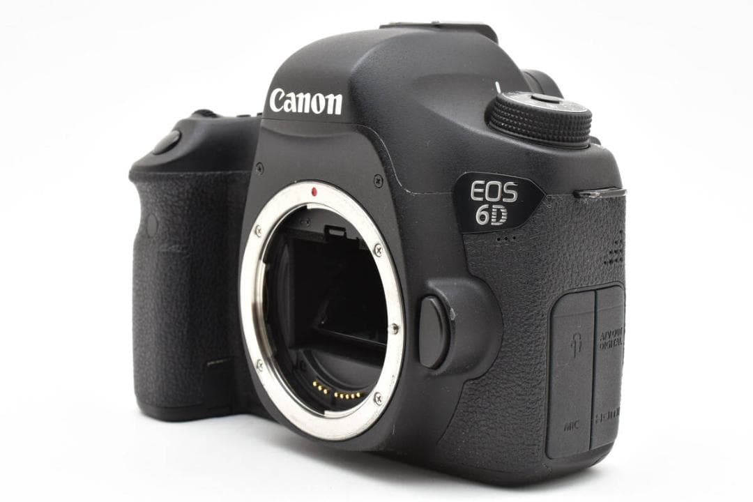■ 美品 ■ キャノン　Canon EOS 6D ボディ 《S数 15060回》