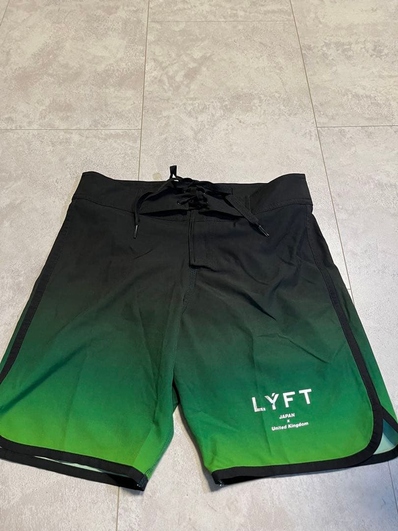 ※※®️IMA※※【サーフパンツ】LYFT/Sサイズ LYFT One Line Half Pants - Black – LÝFT