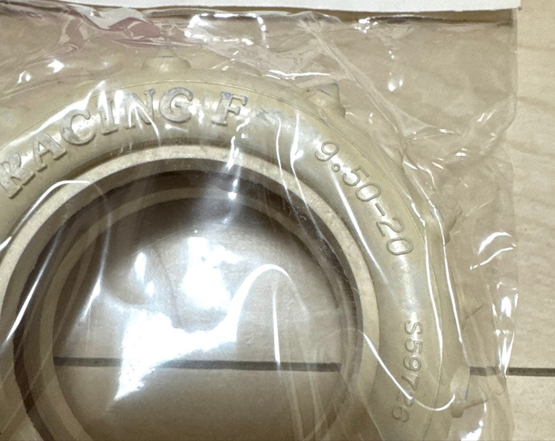 タミヤ 当時物 レア ピンスパイクタイヤ ホワイト前後セット ホット