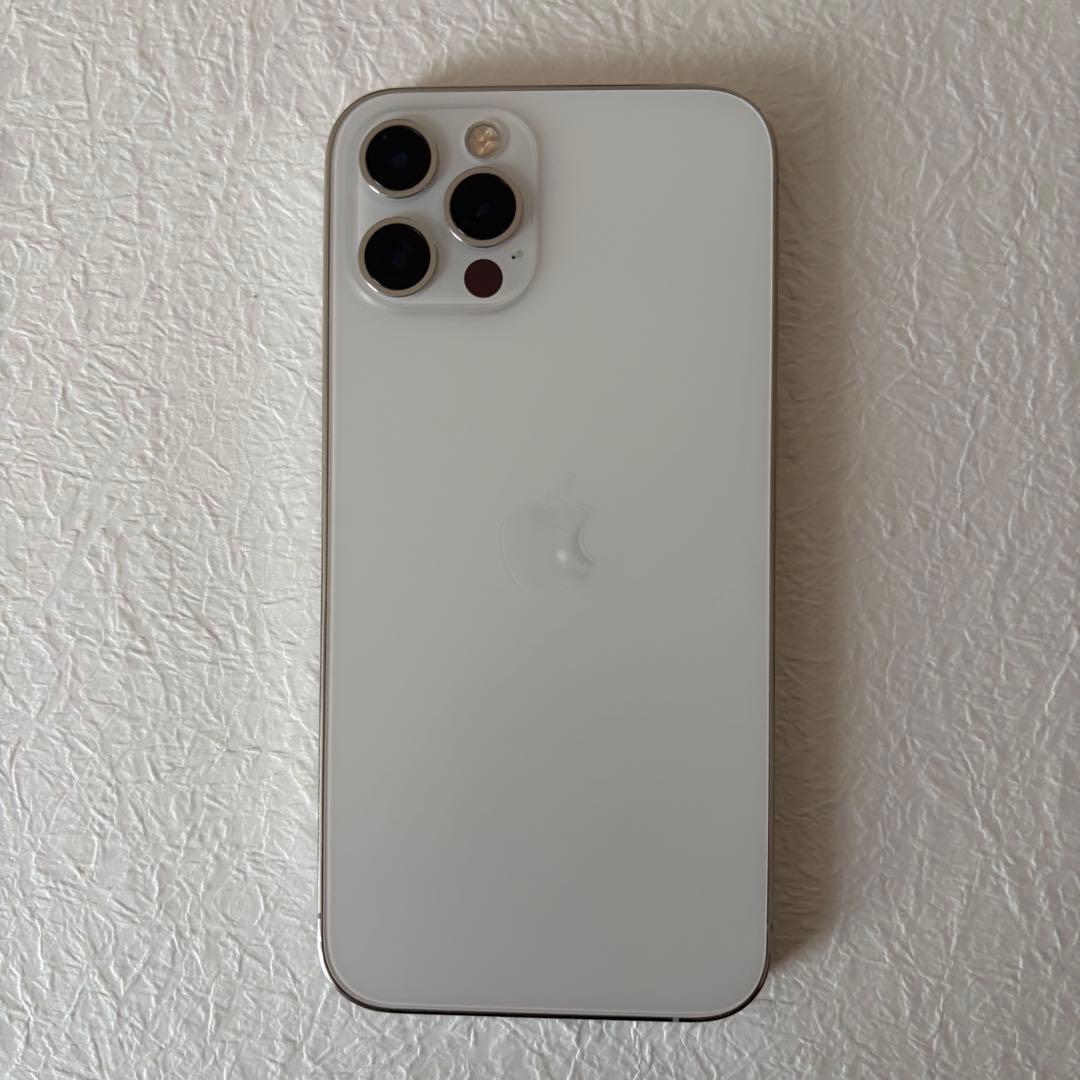 Apple iPhone 12 Pro 256GBシルバー 本体 - メルカリ