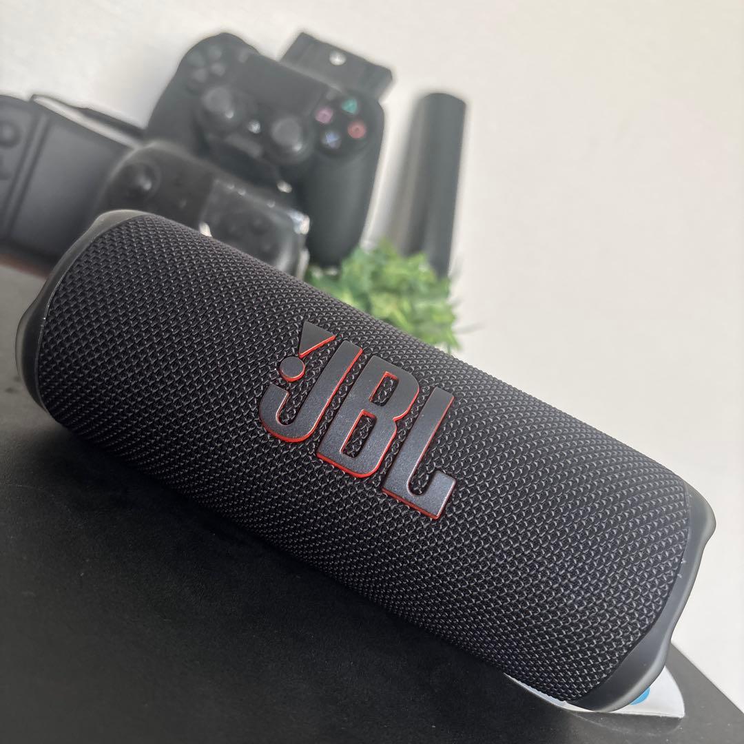 JBLフリップ6 JBLのポータブルBluetoothスピーカー「FLIP」シリーズが「JBL FLIP 6