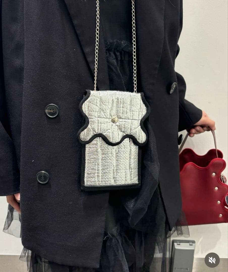 nori enomoto ノリエノモト スマホショルダー - メルカリ