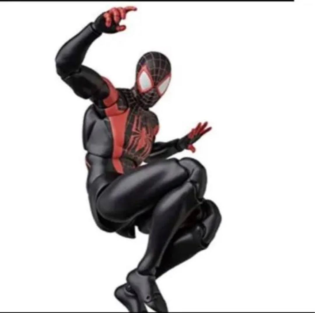 mafex SPIDER-MAN マイルズ・モラレス フィギュア MAFEX SPIDER-MAN Miles Morales(COMIC RENEWAL Ver.)[メディコム