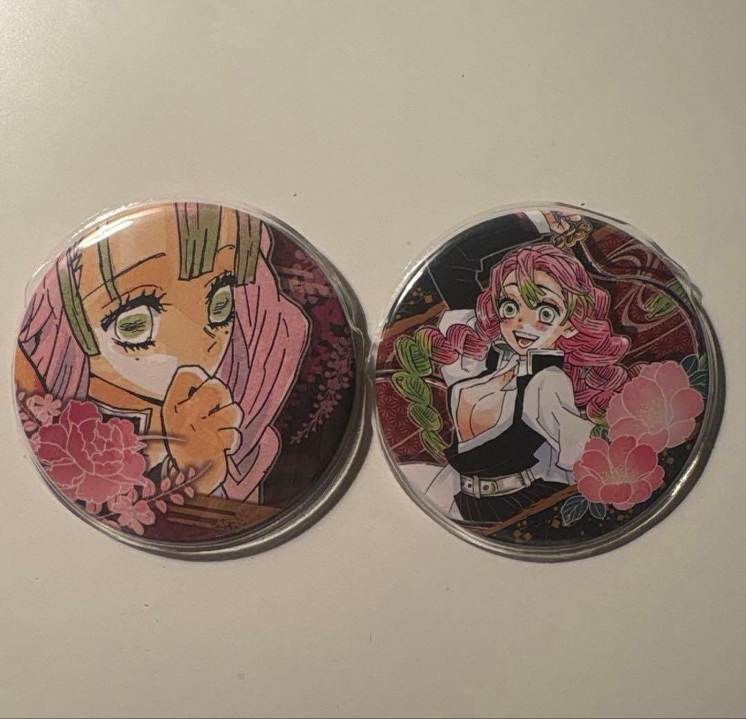 鬼滅の刃 甘露寺蜜璃 原作缶バッジ 2個セット - メルカリ