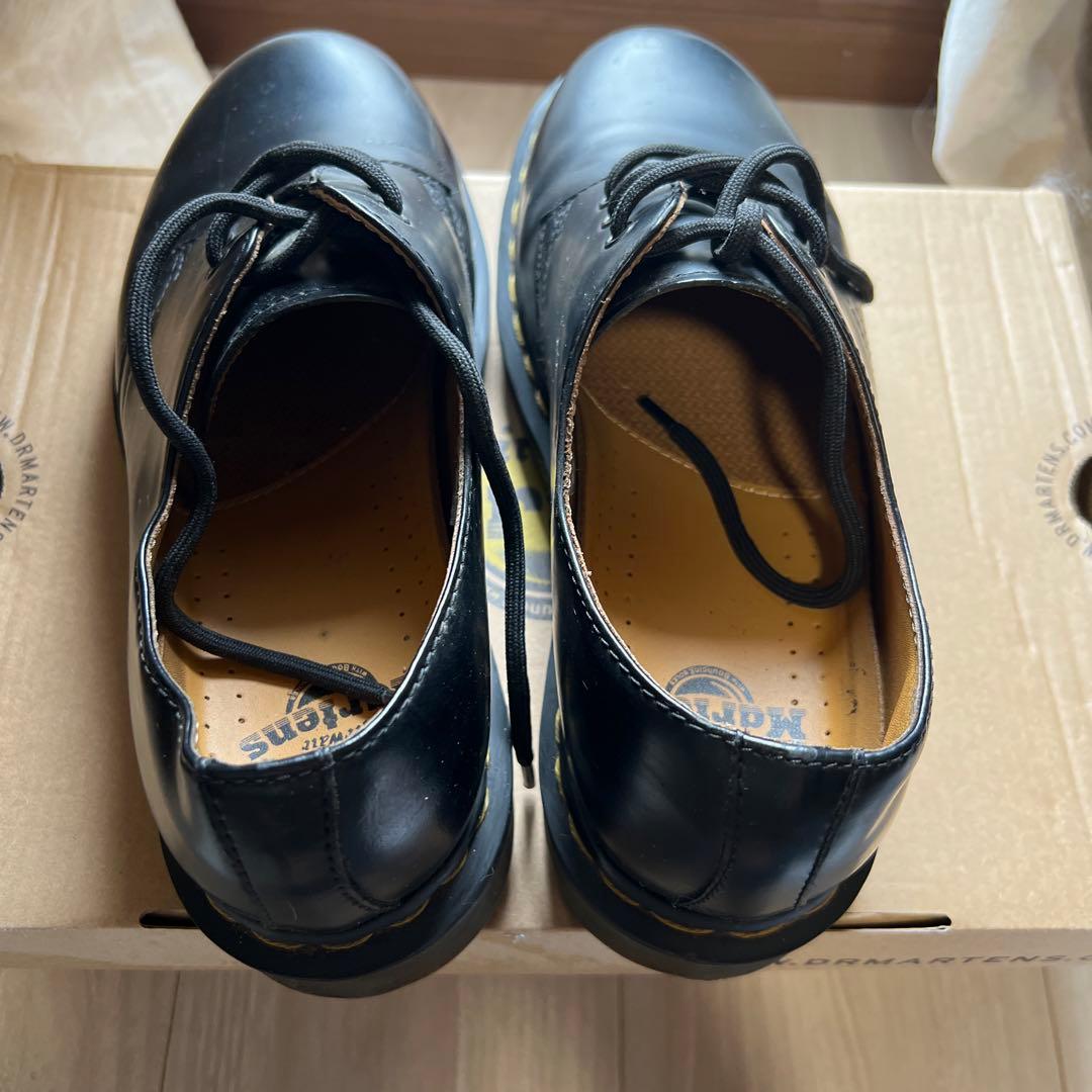 Dr. Martens ブラック レースアップシューズ - メルカリ