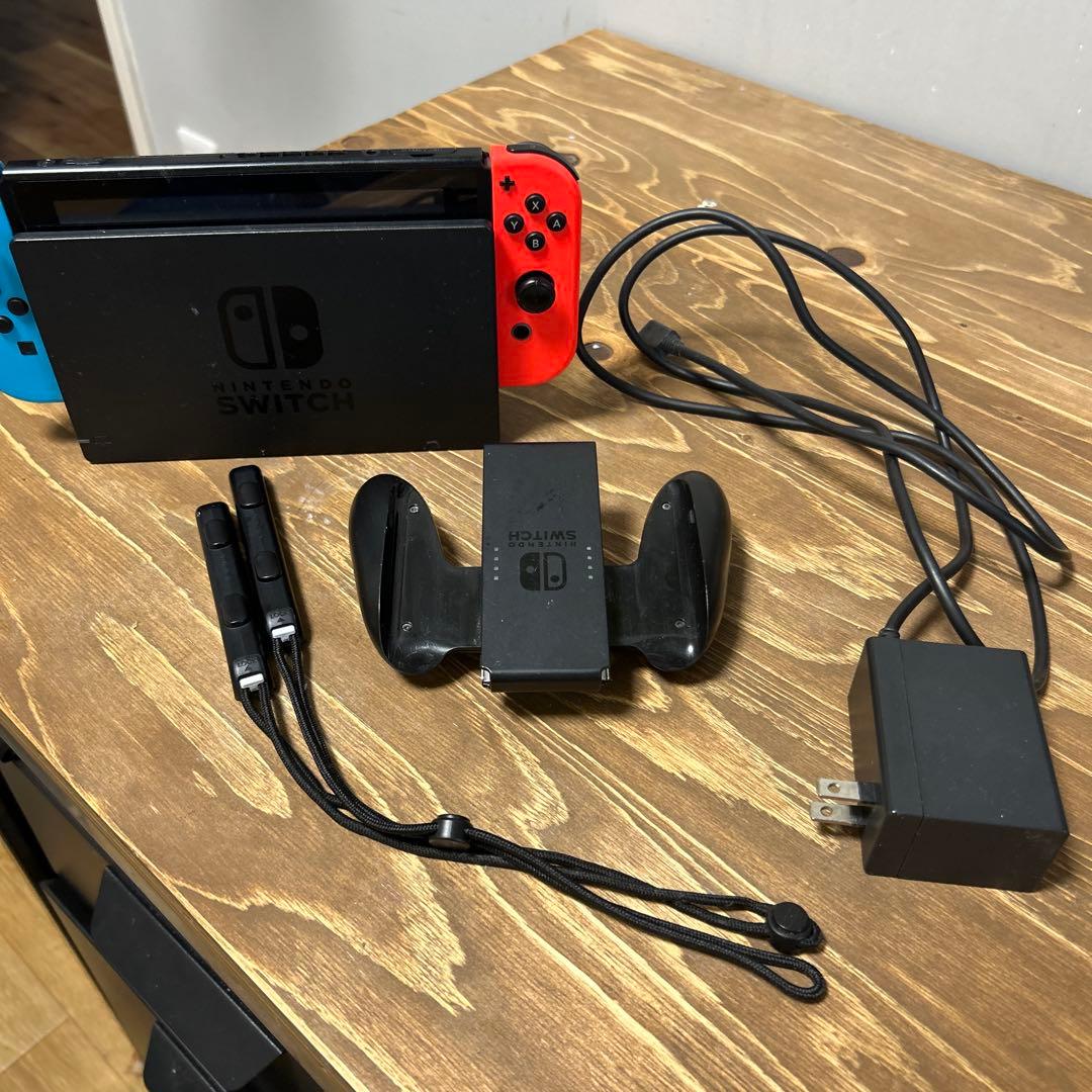 Nintendo Switch 青赤 本体 画面壊れ - メルカリ