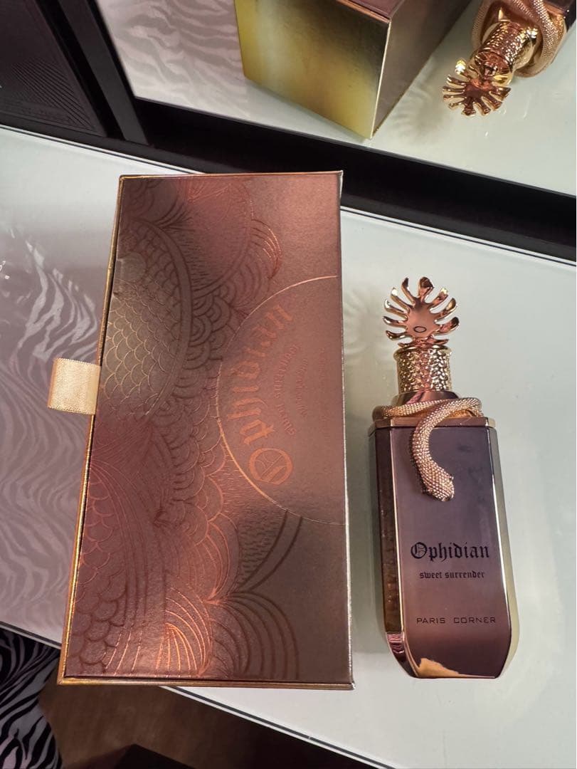 PARIS CORNER Ophidian Sweet Surrende - メルカリ