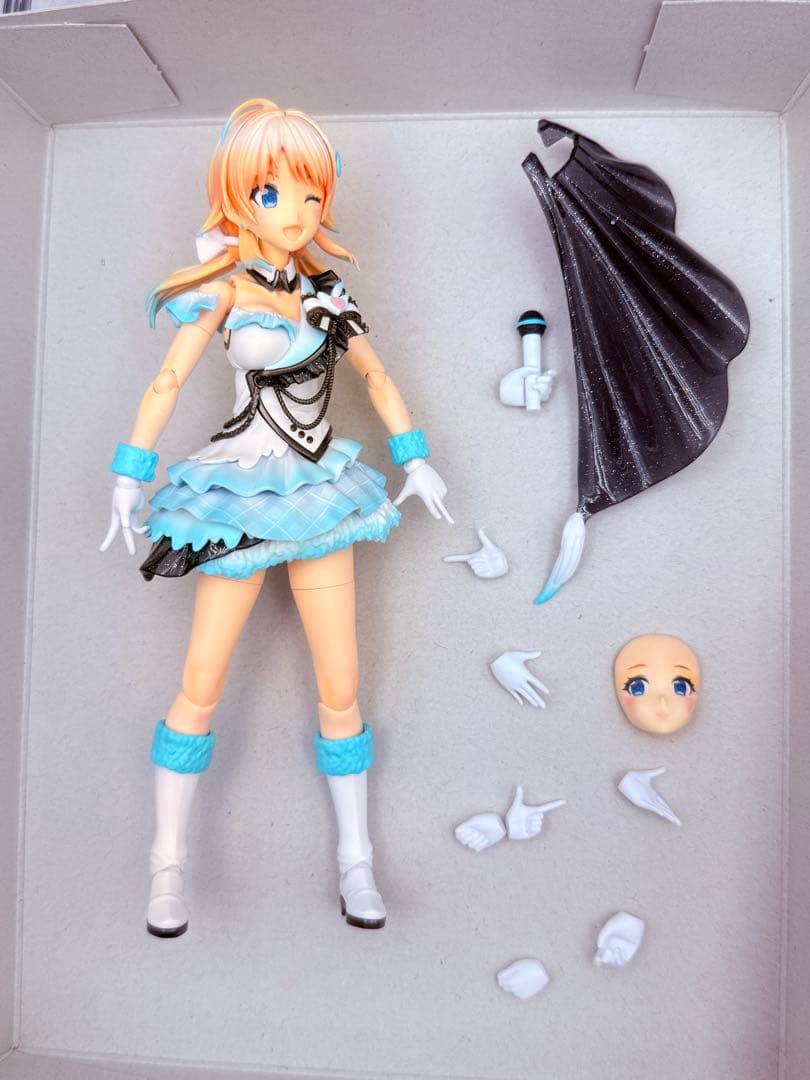 30ms 八宮めぐる 初音ミク風 オリジナルカラーバージョン 全塗装完成品