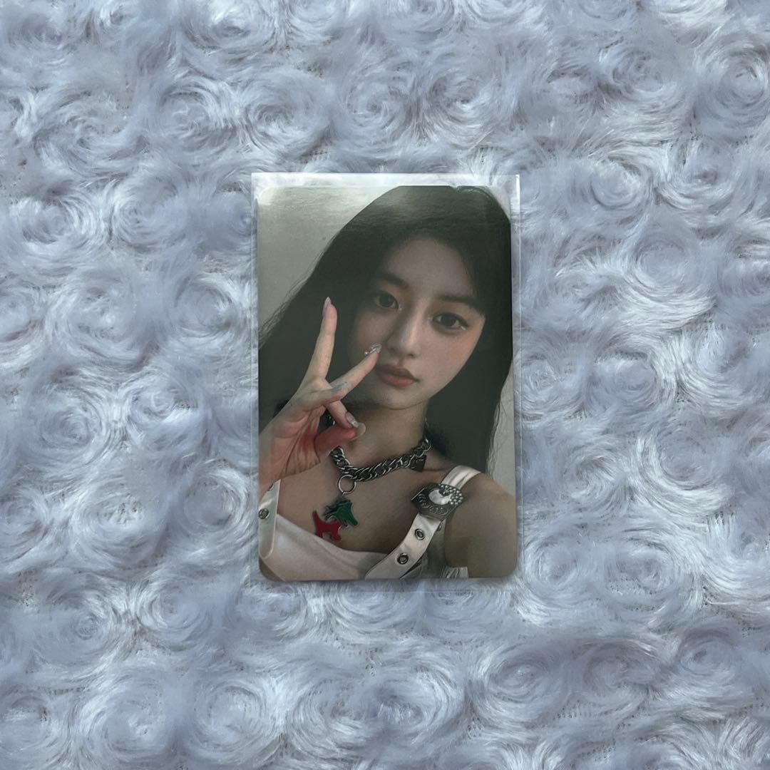 ILLIT ミンジュ IDOU STAGE 中華 中国 特典 トレカ - メルカリ