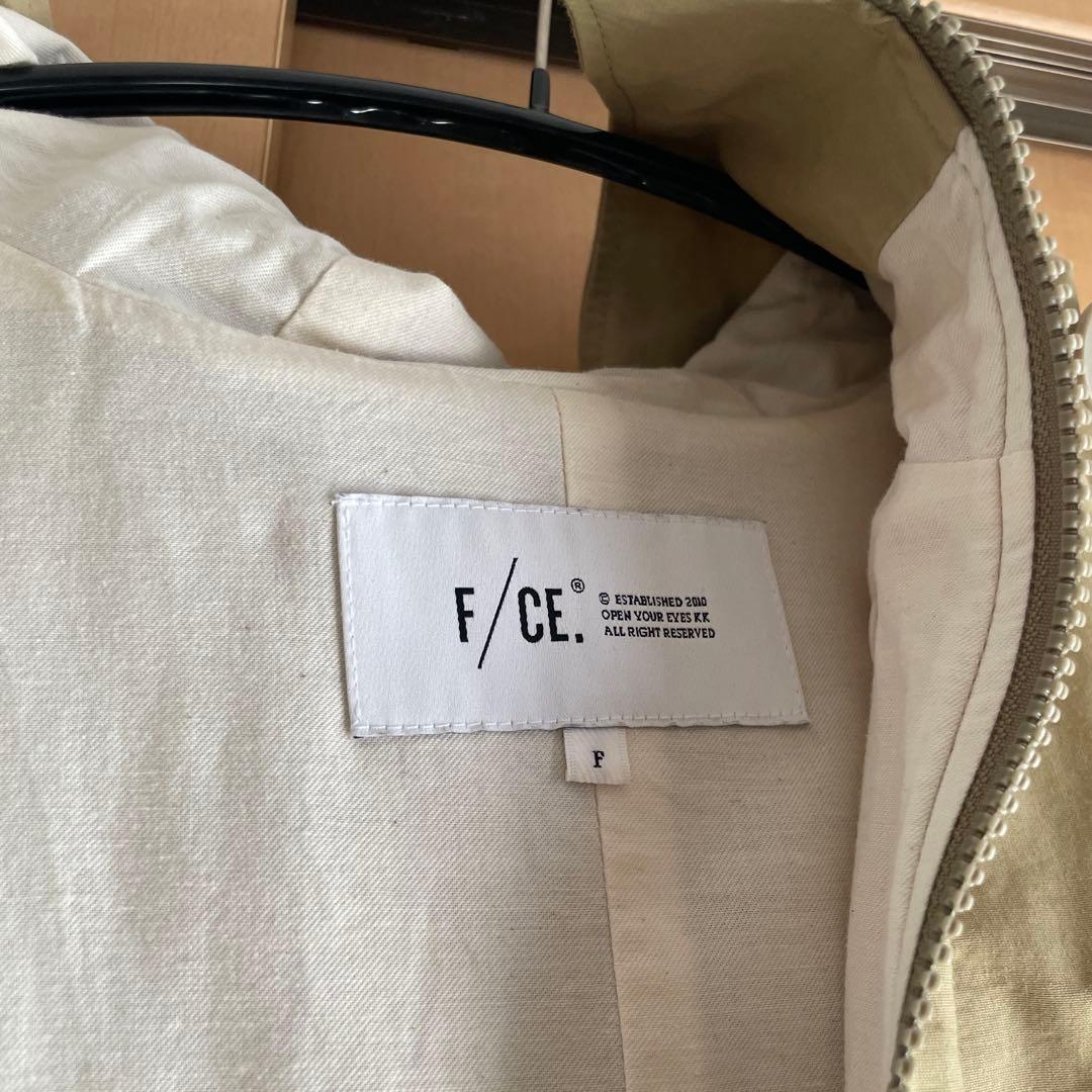 katagamiya様 専用】ウィムガゼット コート ポンチョ F/CE. - メルカリ