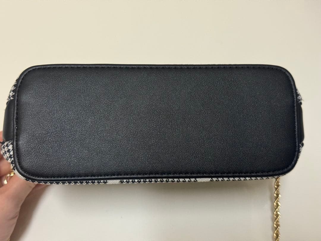 Herlipto Jacquard Chain Pochette - メルカリ