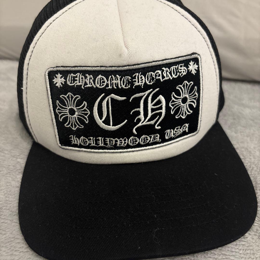 CHROME HEARTS トラッカーキャップ ホワイト/ブラック - メルカリ