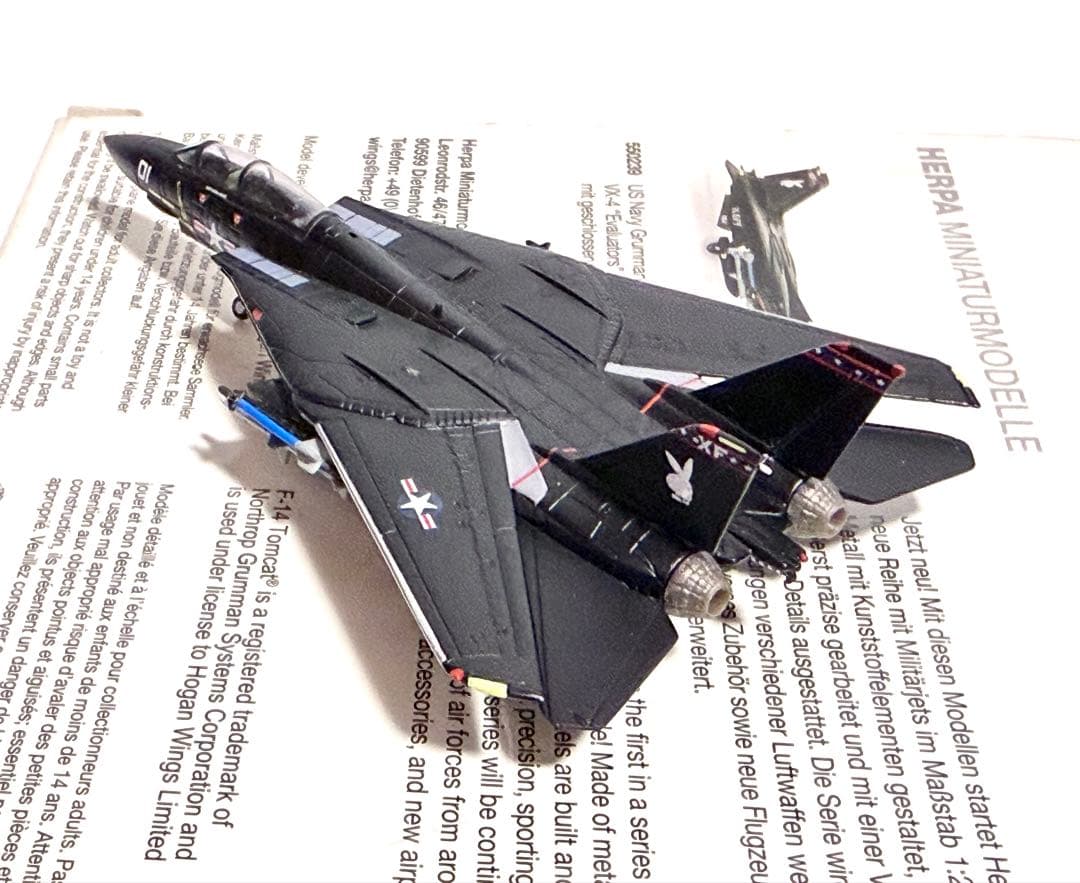 herpa 1/200 F-14A US Navy VX-4 ブラックバニー - メルカリ