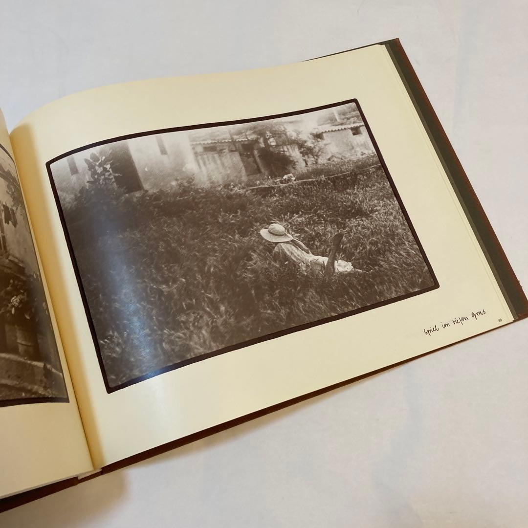 希少本】1974年出版 David Hamilton: Souvenirs - メルカリ