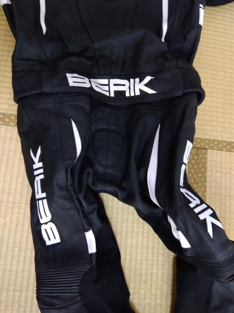 公式 ストア車・バイク・自転車 - BERIK べリック セパレート革ツナギ