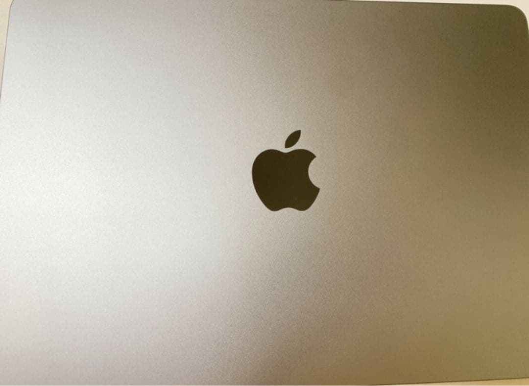 M2チップ搭載MacBook Air - スペースグレイ M2 MacBook Air スペースグレイが届いたので開封 - YouTube